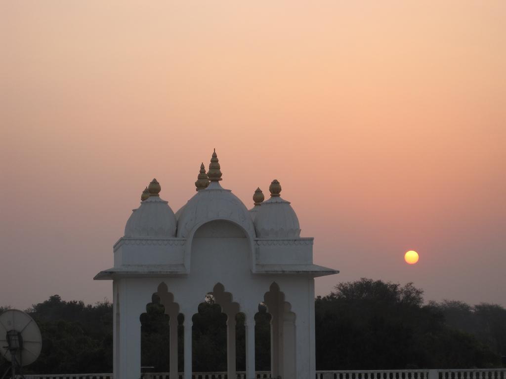Savista Retreat Otel Jaipur Dış mekan fotoğraf