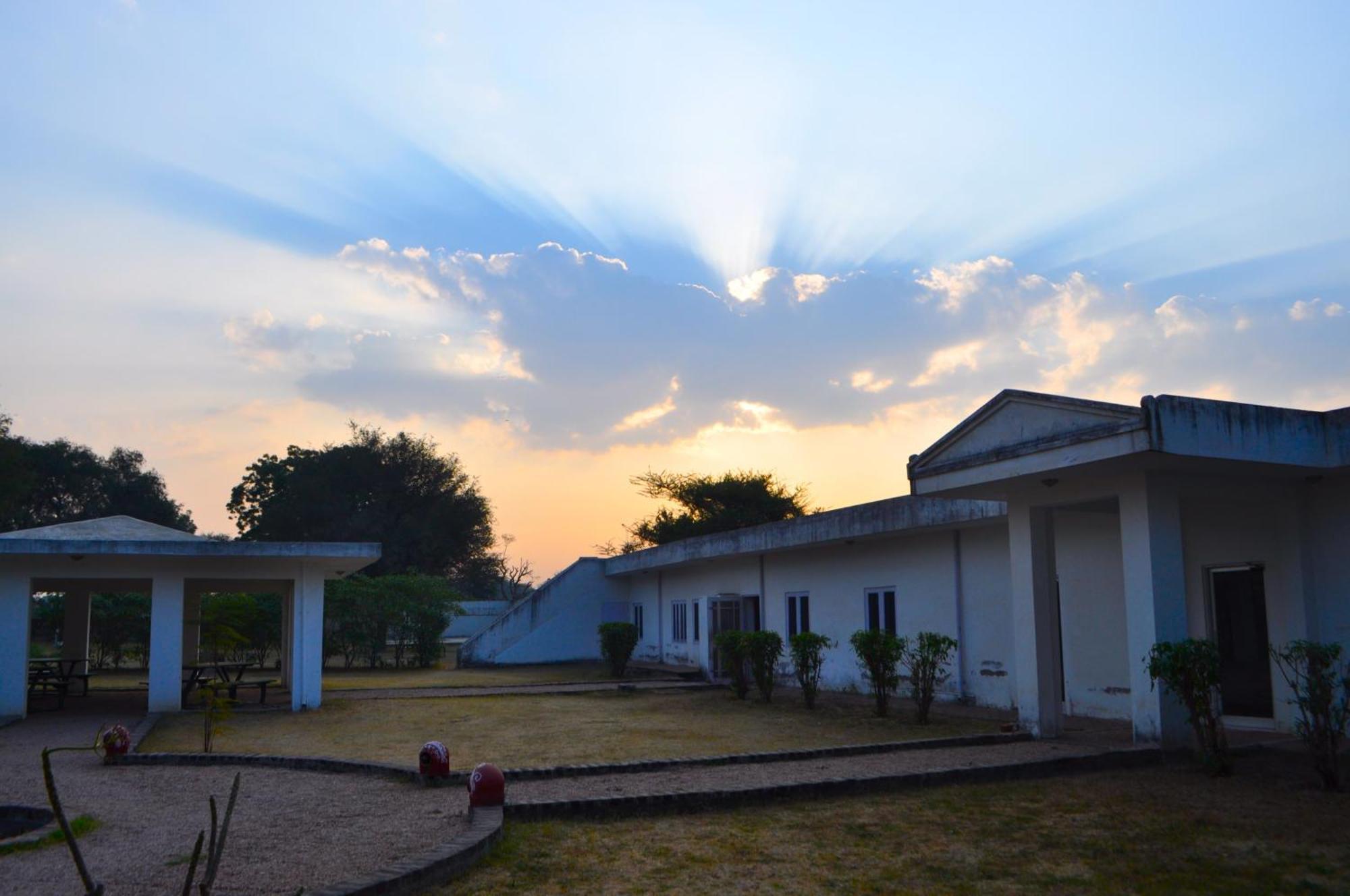 Savista Retreat Otel Jaipur Dış mekan fotoğraf